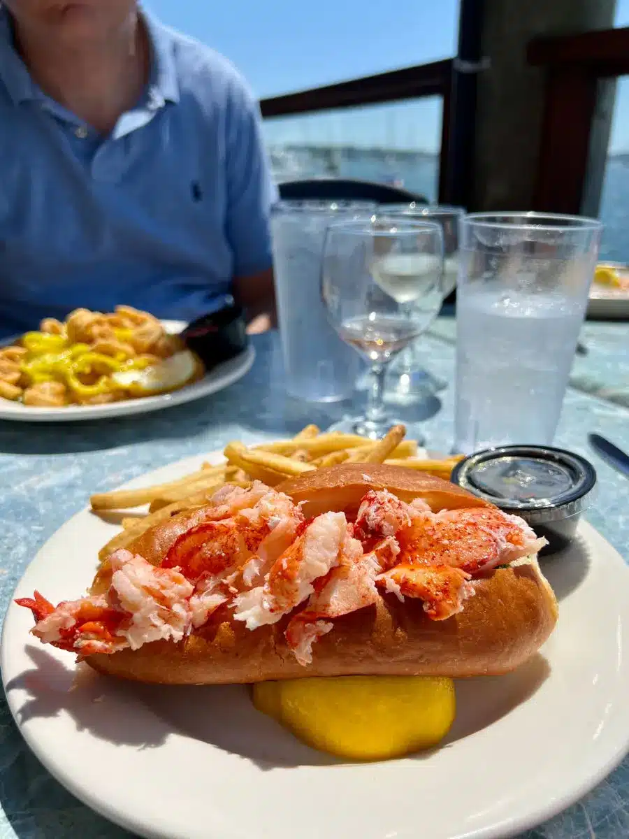 Newport Lobster roll