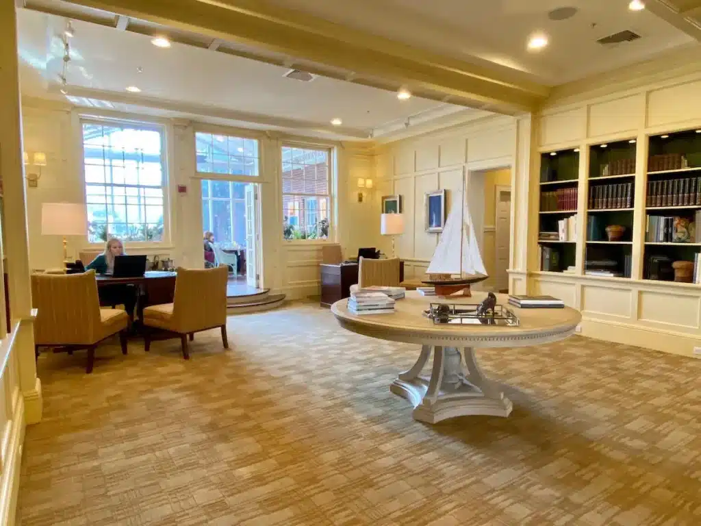 Vanderbilt Newport lobby