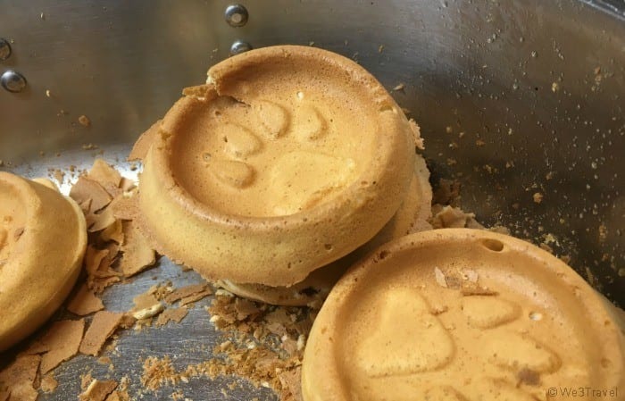Wolf paw waffles