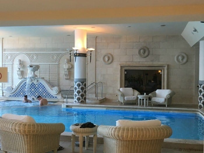 Rome Cavalieri indoor pool