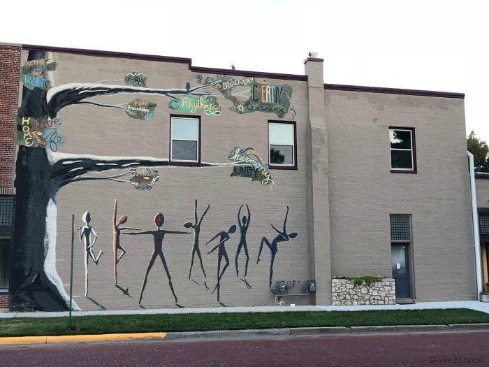 Lindsborg street art