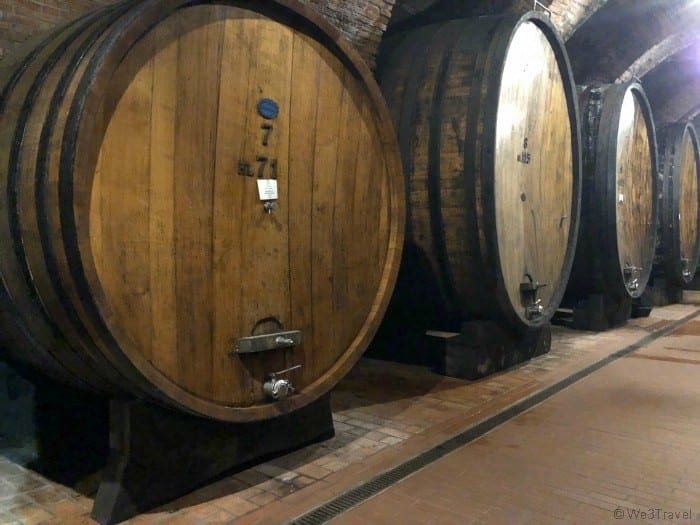 Talosa wine casks