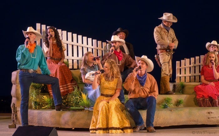 Medora Musical dancers