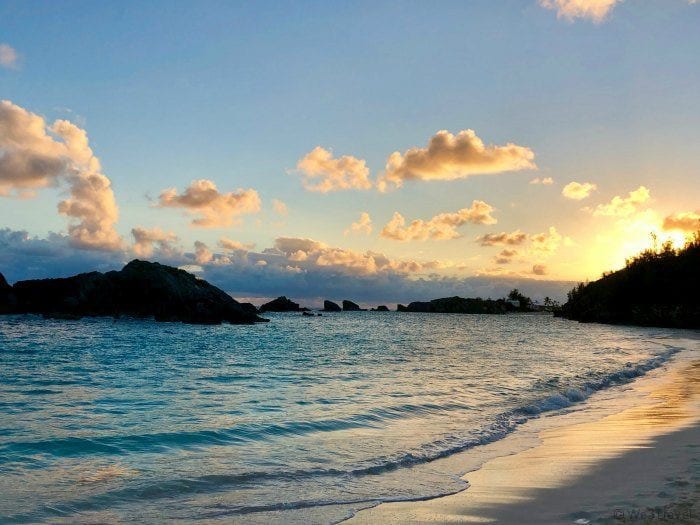 Fairmont Southampton beach at sunset