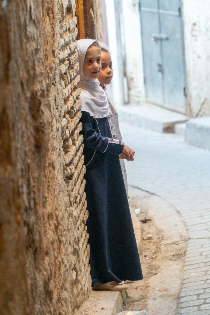 girls in the Fes medina
