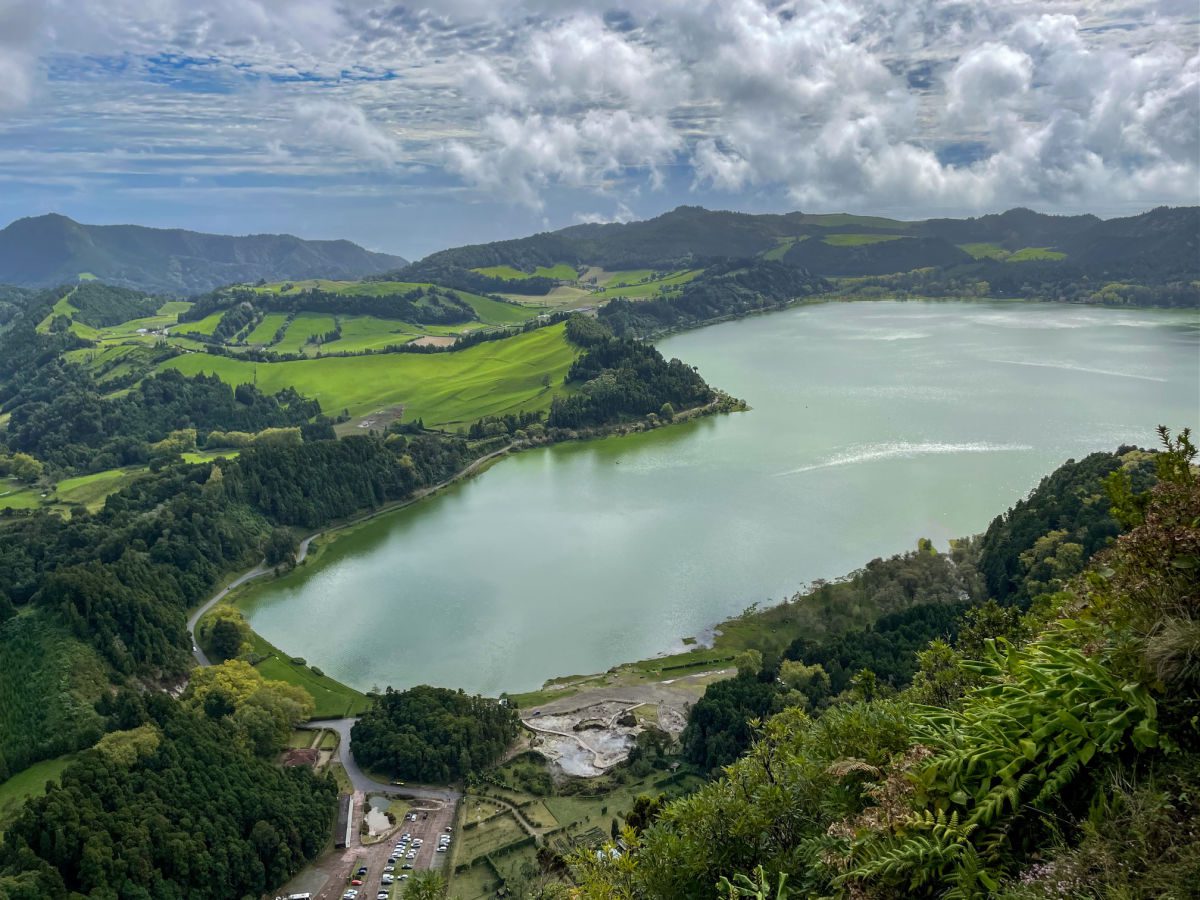 Lagoa dos Furnas from above