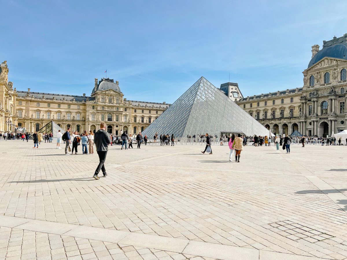 Louvre glass pyramid