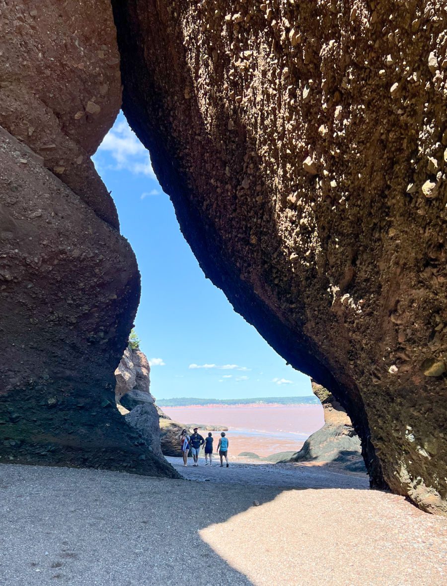 Diamond Arch at Hopewell Rocks
