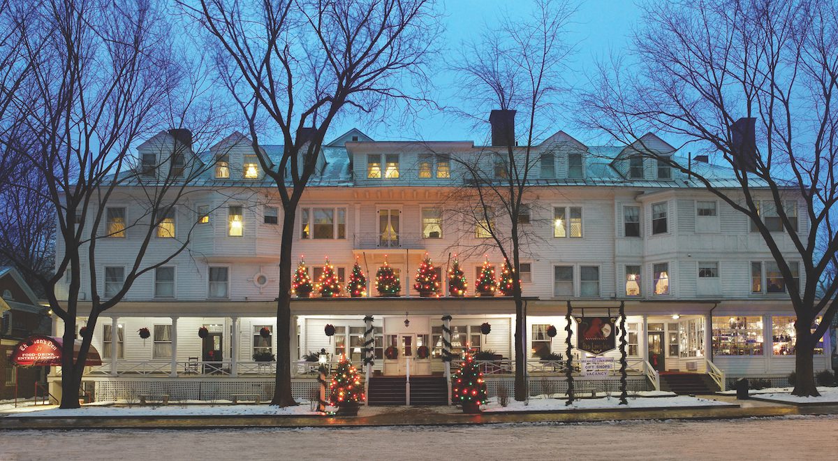 Red Lion Inn exterior front at Christmas