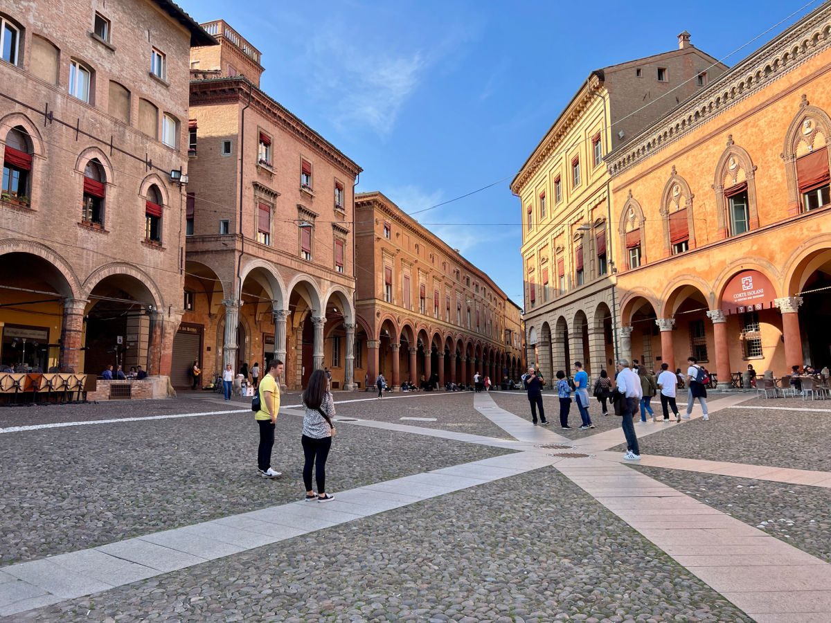 Piazza santo stefano in bologna