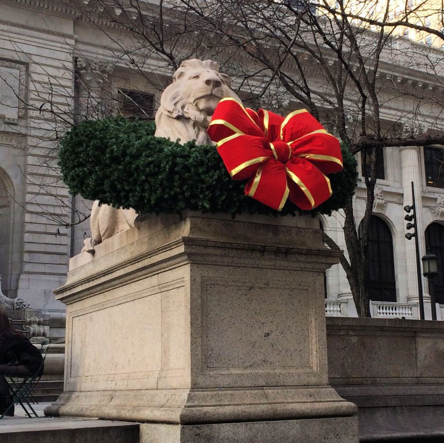 Lions in front of the New York Public Library