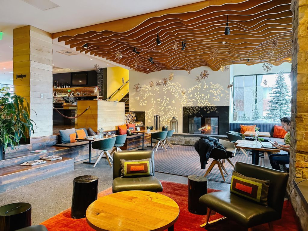 Hotel Vermont lobby