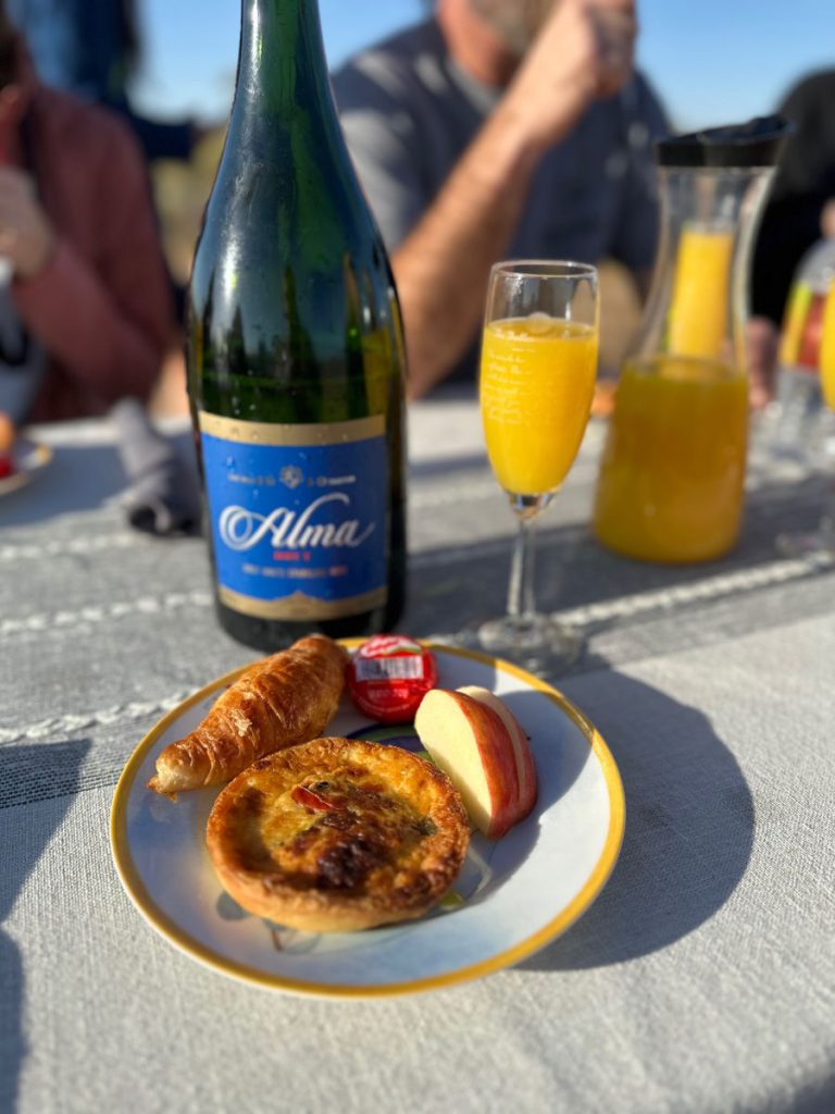champagne breakfast