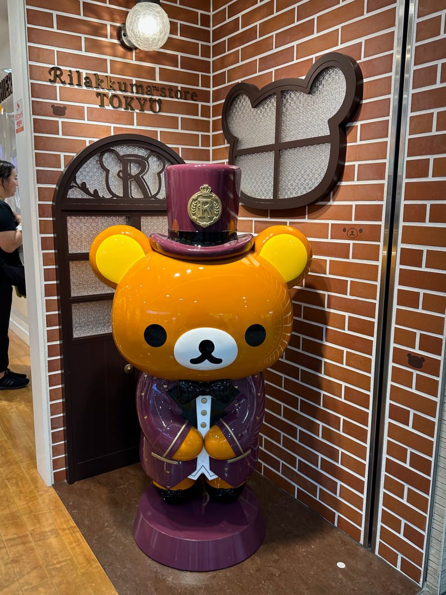 Character at the Rilakkuma store in Tokyo station