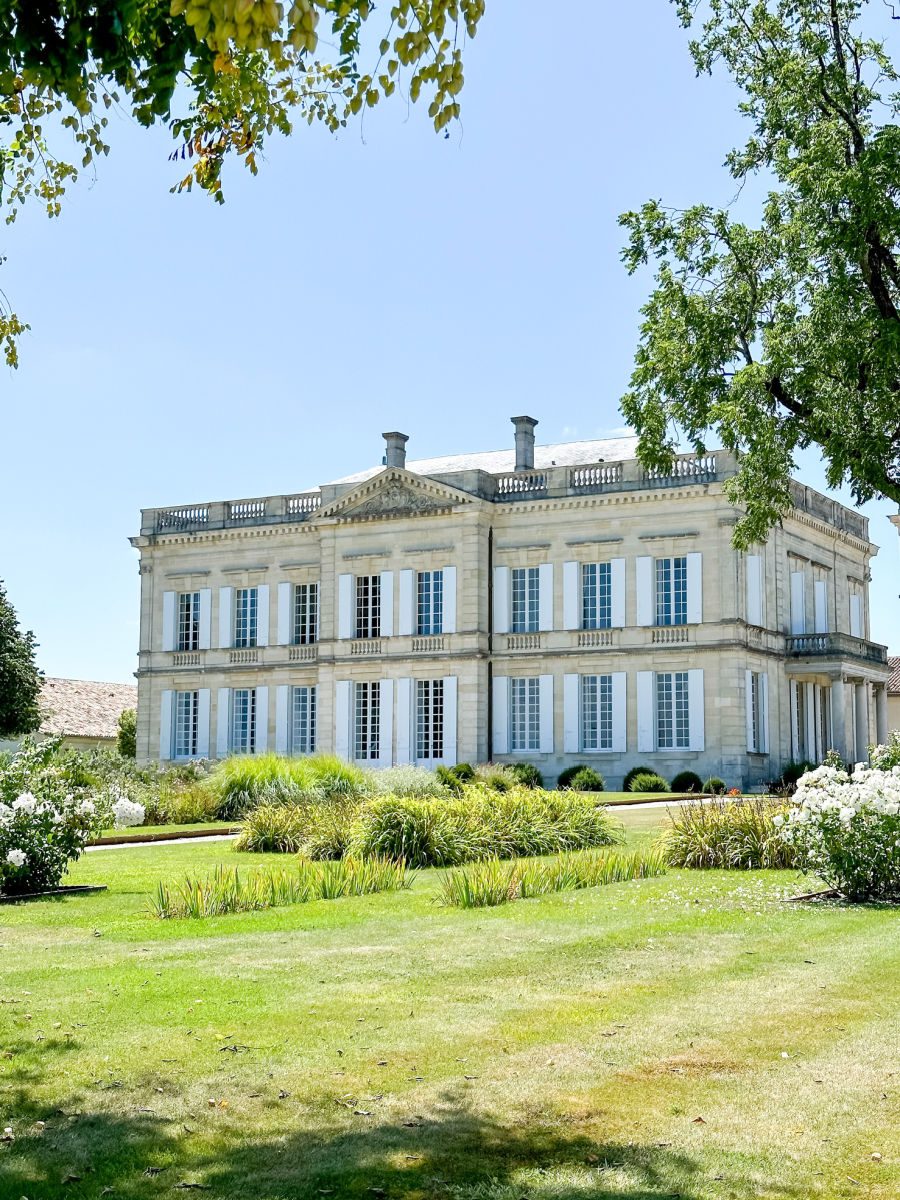 Chateaux Guaurd Larose