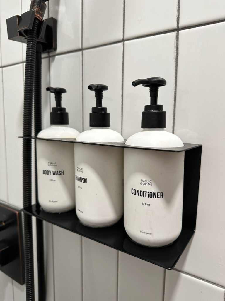 bathhouse amenities