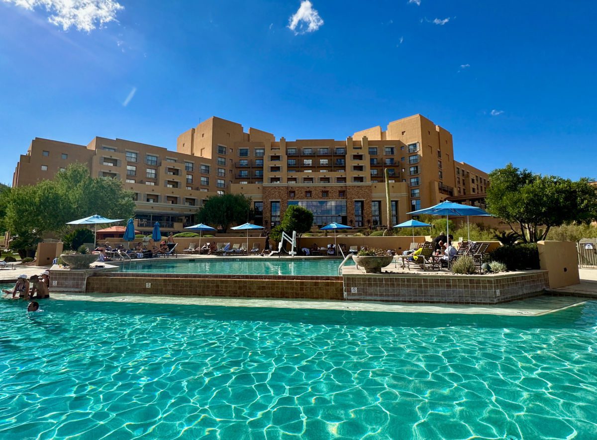JW Marriott Star Pass pool