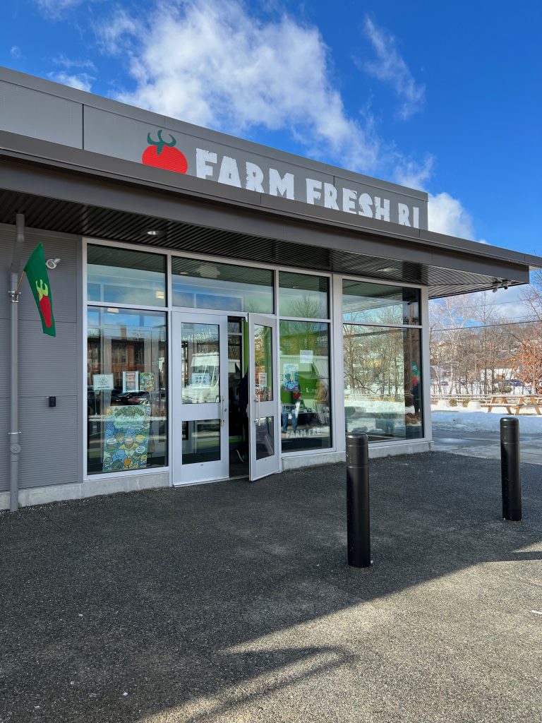 Farm Fresh RI outside