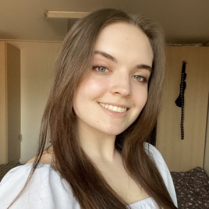 Lily O'Neill headshot