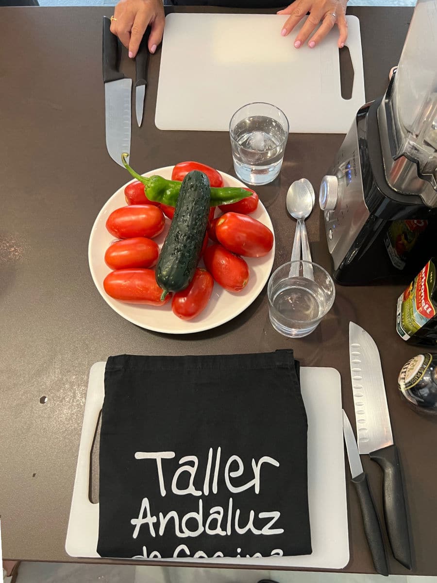 paella cooking class in Seville