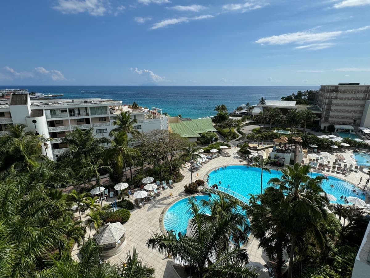 Sonesta Maho Resort Oasis pool