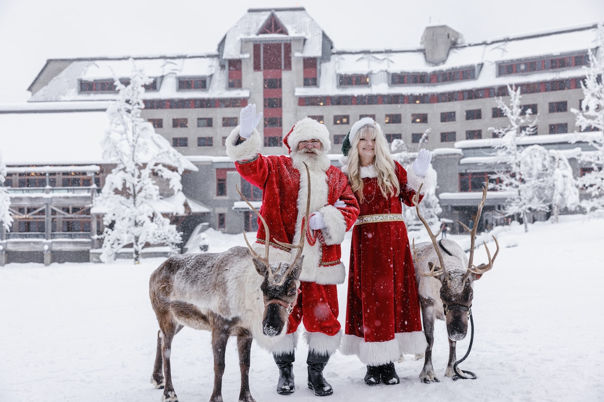 Santa and Mrs Claus with reindeer at Alyeska Resort