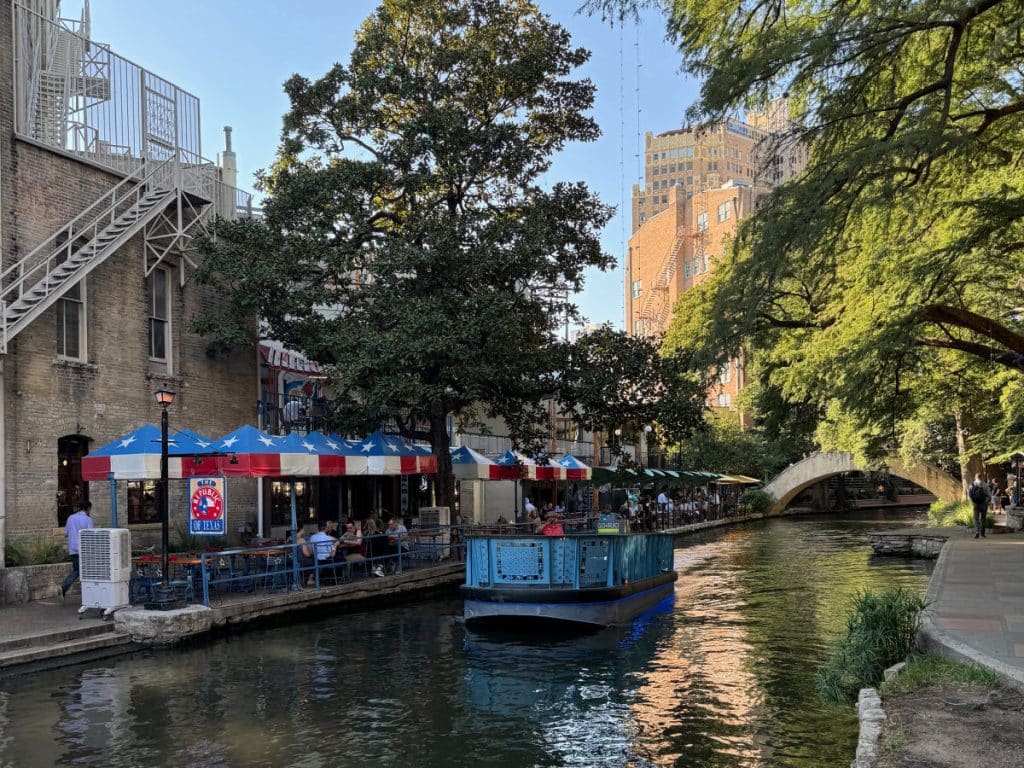 San Antonio River Walk and GoRio river boat tour