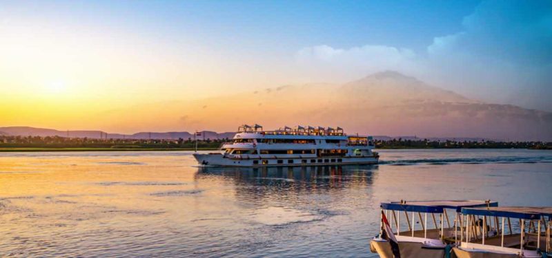 Sunset Ganges Journey