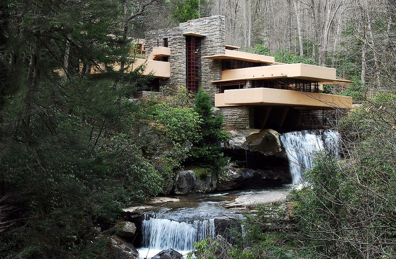 Frank Lloyd Wright's Fallingwater
