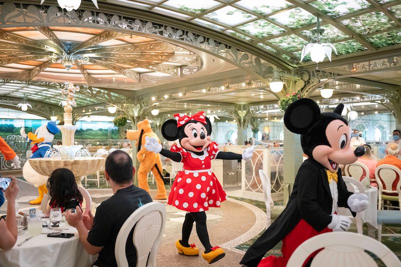Character Dining Experiences