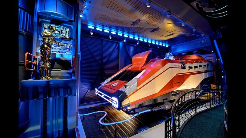 Star Tours: The Adventure Continues