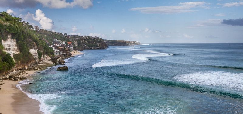 Bingin Beach