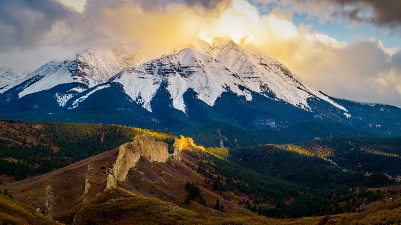 Spanish Peaks Wilderness: Cloud-Piercing Giants