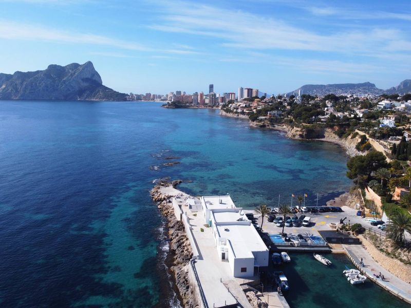 Cala Les Bassetes
