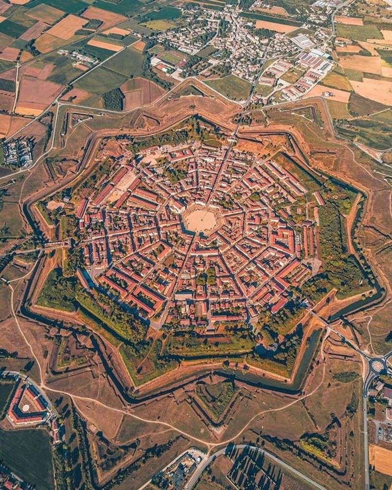 Palmanova