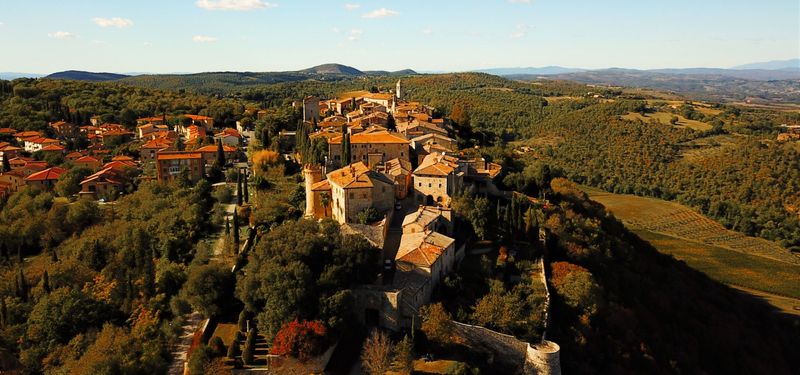Montefollonico - Tuscan Tranquility
