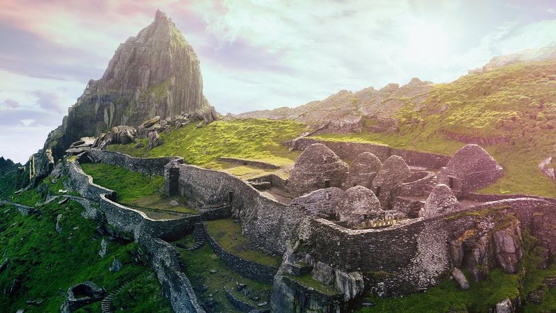Skellig Michael – Ireland (Star Wars: The Force Awakens)