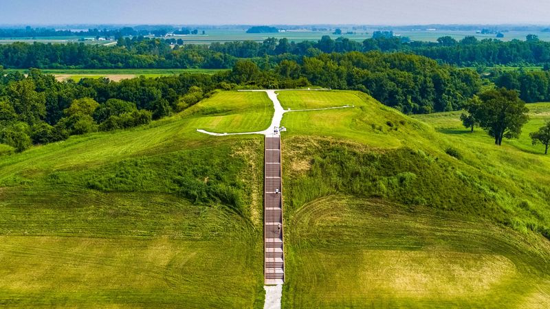Cahokia Mounds, Illinois