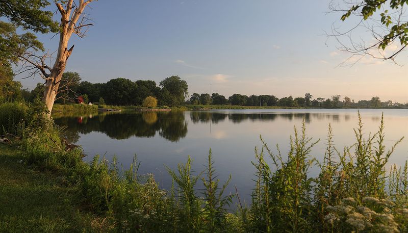 Powderhorn Lake (Cook County – forest preserve)