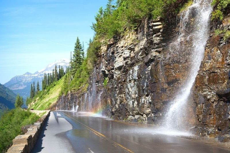 Going-to-the-Sun Road (Montana, USA)