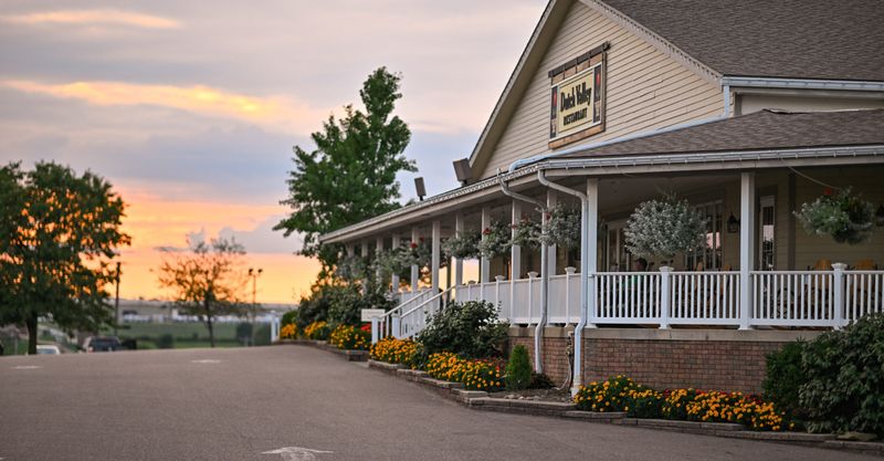 Dutch Valley Restaurant & Bakery — Sugarcreek