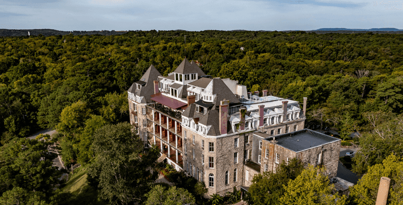 Crescent Hotel & Spa – Eureka Springs, Arkansas