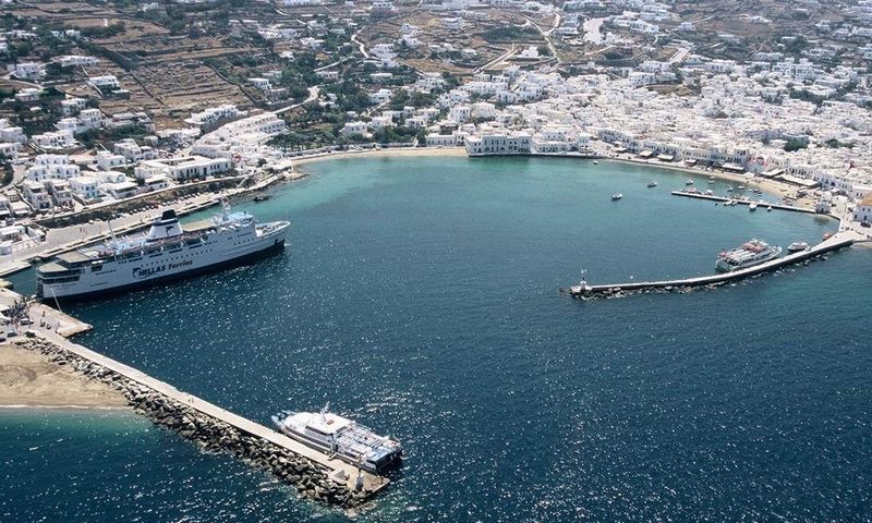 Mykonos Ferry Strikes Strand Cruise Passengers Regularly