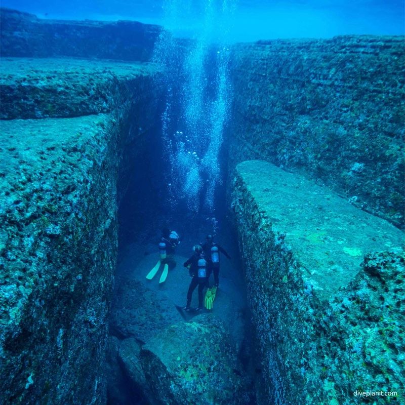 Yonaguni Monument, Japan
