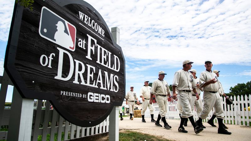 Dyersville, Iowa (Field of Dreams)