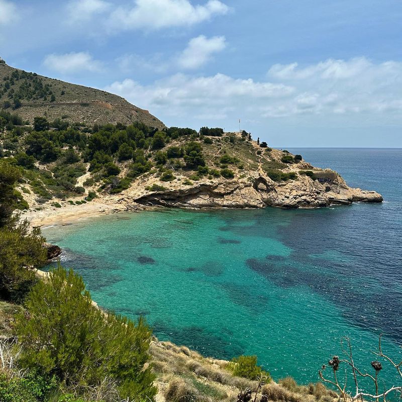 Cala Almadraba