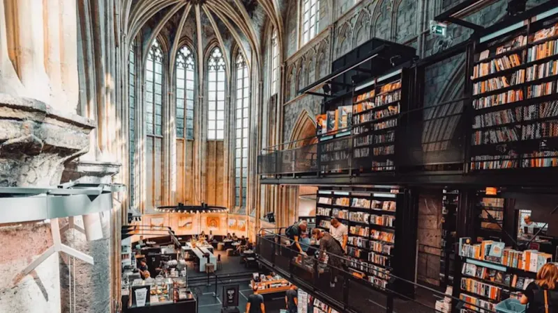 Boekhandel Dominicanen (Maastricht, Netherlands)