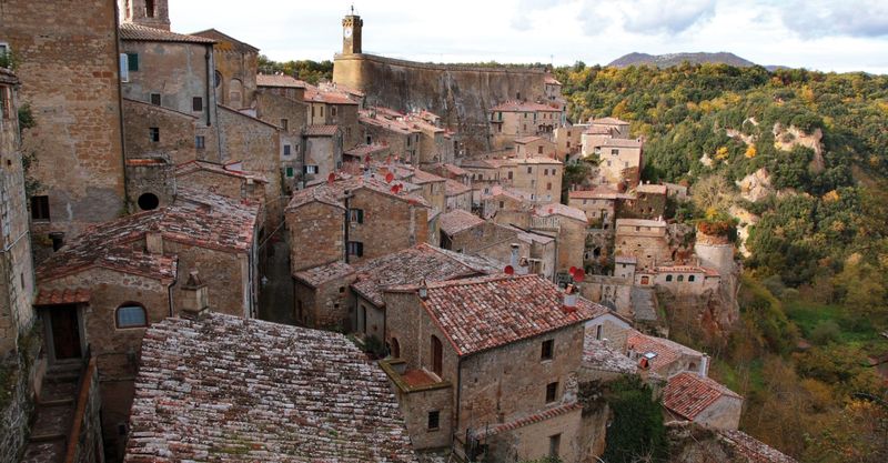 Sorano - Fortress in the Clouds