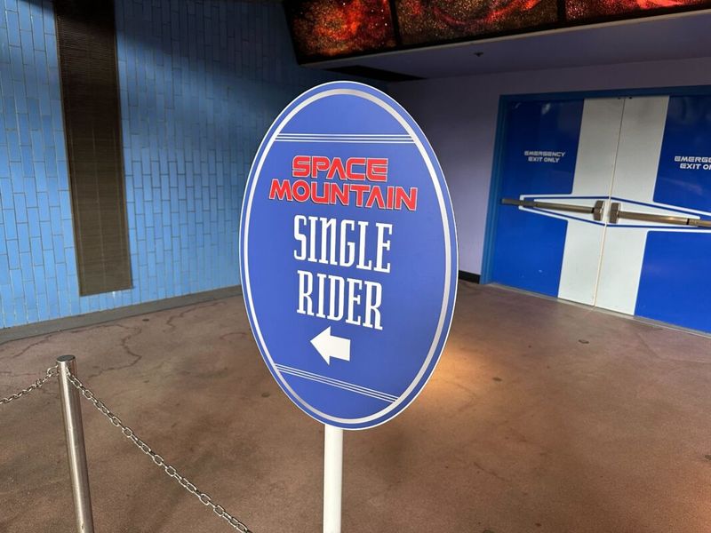 Embrace the Single Rider Lines