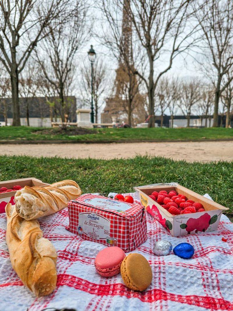 Eat Like a Local (Not a Tourist)